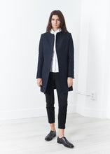 Load image into Gallery viewer, Tessuto Jacket in Navy