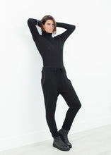 Load image into Gallery viewer, Highsoft Cropped Sweat in Black
